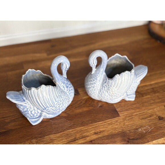 Set of 2‎ Vintage Redwing USA Swan Planter Blue MCM Ceramic 259 Blue Vase EUC - Picture 2 of 12